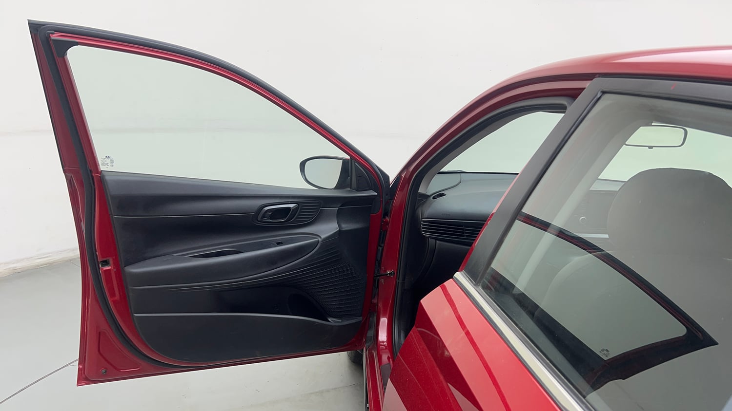 Used 2021 Hyundai i20 Sportz 1.2 MT Petrol Manual interior LEFT FRONT DOOR OPEN VIEW