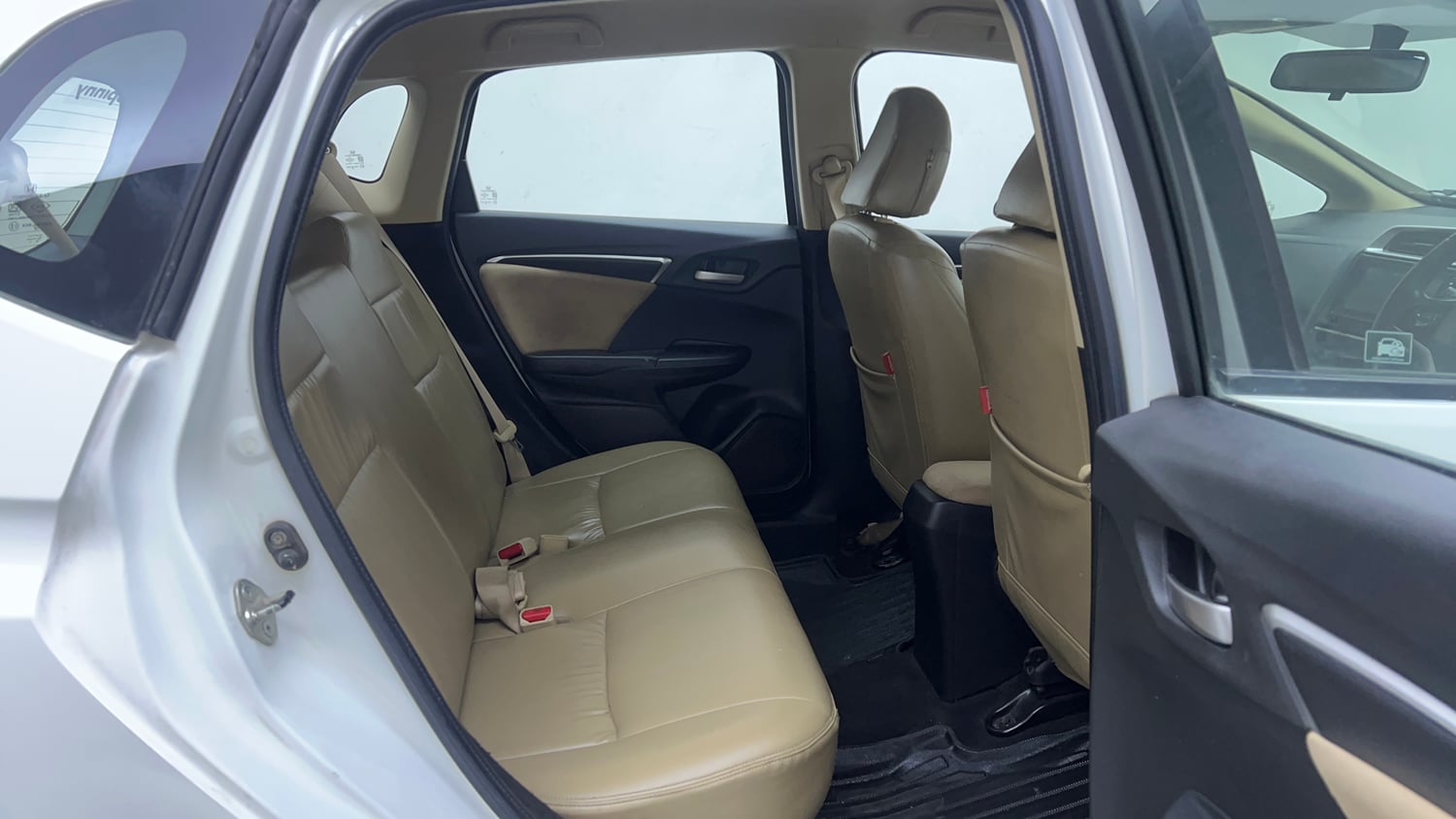 Used 2018 Honda Jazz VX CVT Petrol Petrol Automatic interior RIGHT SIDE REAR DOOR CABIN VIEW