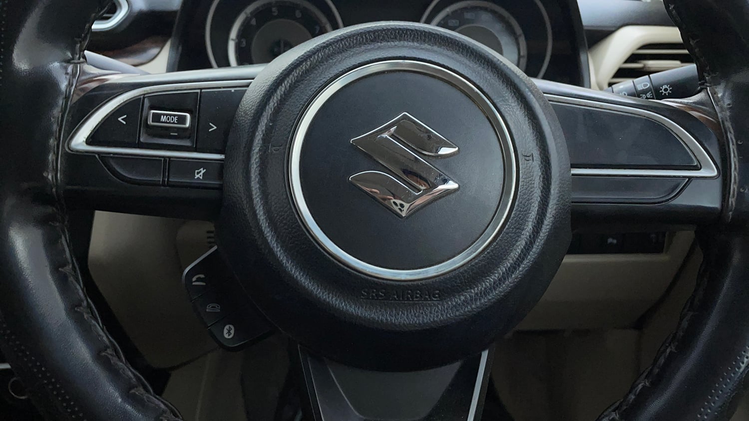 Used 2017 Maruti Suzuki Dzire ZXi AMT Petrol Automatic top_features Airbags