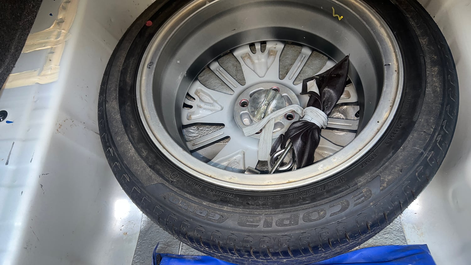 Used 2020 Honda City ZX CVT Petrol Petrol Automatic tyres SPARE TYRE VIEW