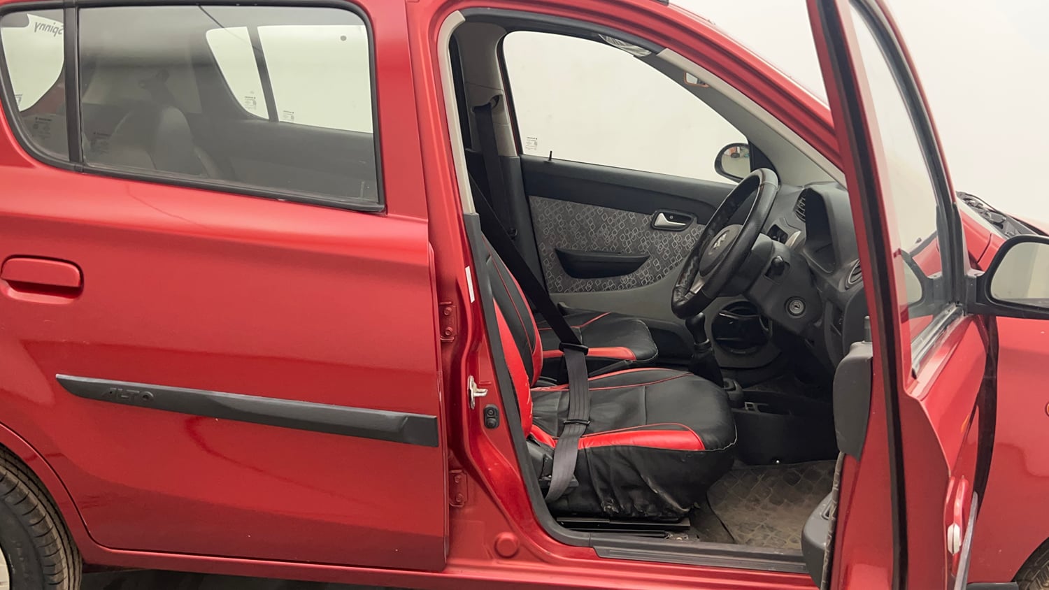Used 2017 Maruti Suzuki Alto 800 LXi Petrol Manual interior RIGHT SIDE FRONT DOOR CABIN VIEW