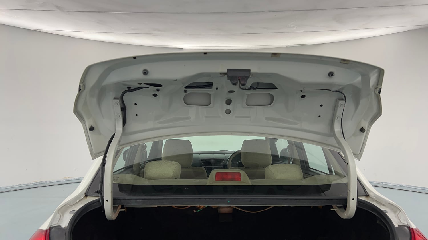Used 2016 Maruti Suzuki Swift Dzire VDI Diesel Manual interior DICKY DOOR OPEN VIEW