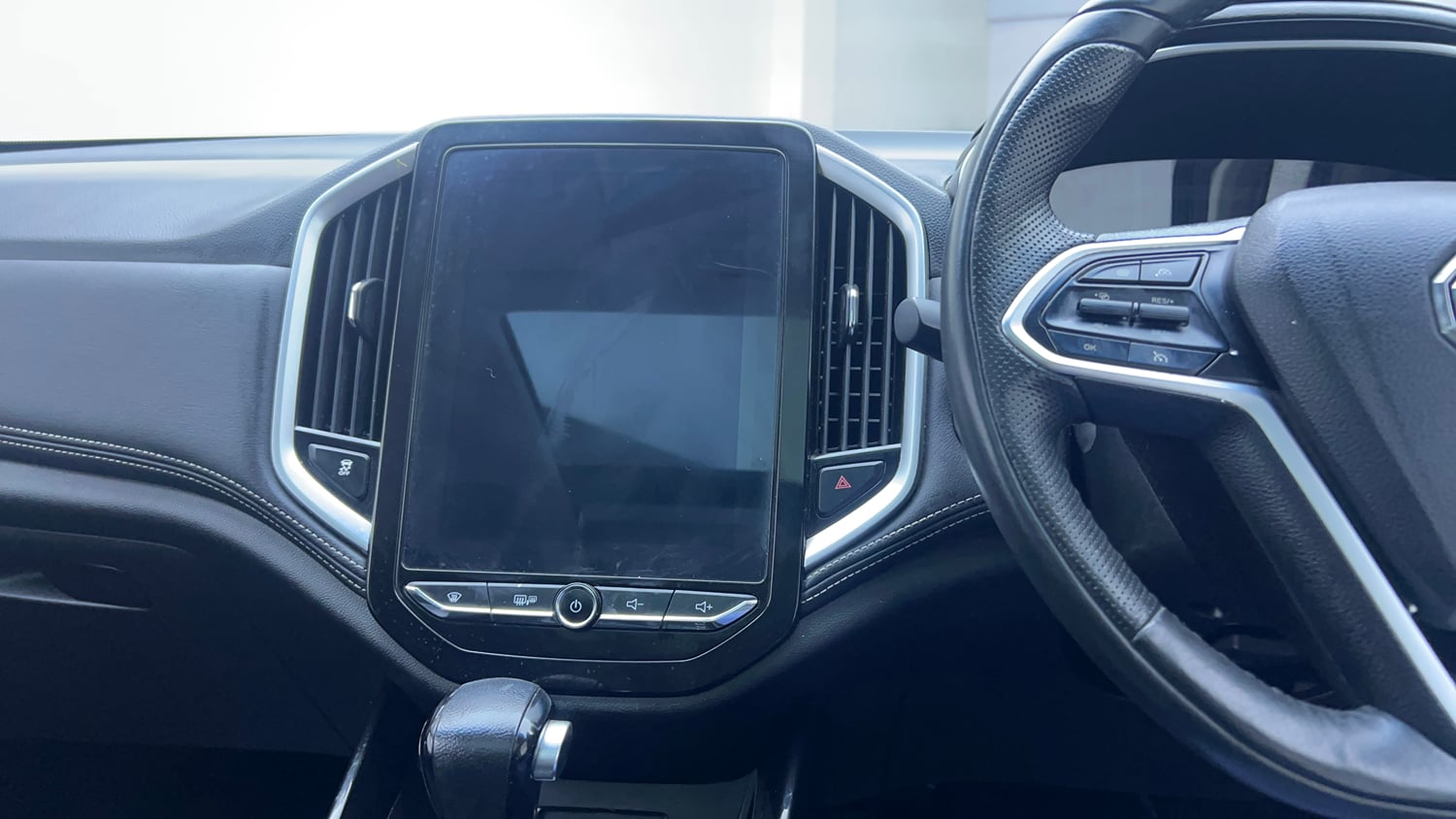 Used 2020 MG Motors Hector Sharp 1.5 DCT Petrol Petrol Automatic interior MUSIC SYSTEM & AC CONTROL VIEW