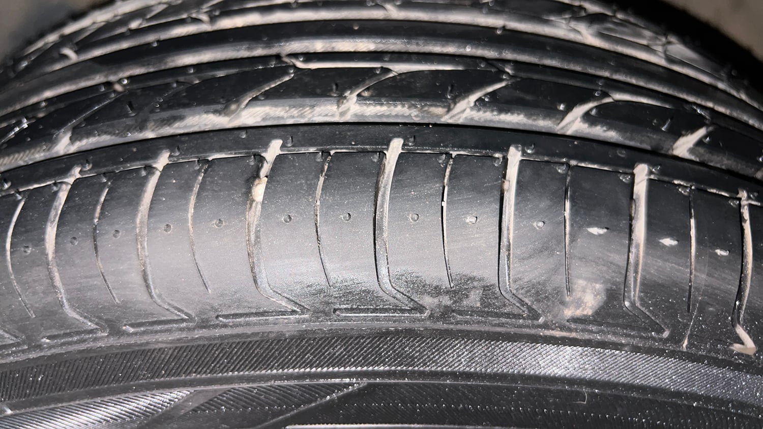 Used 2019 Hyundai Creta SX 1.6 Petrol Petrol Manual tyres LEFT FRONT TYRE TREAD VIEW