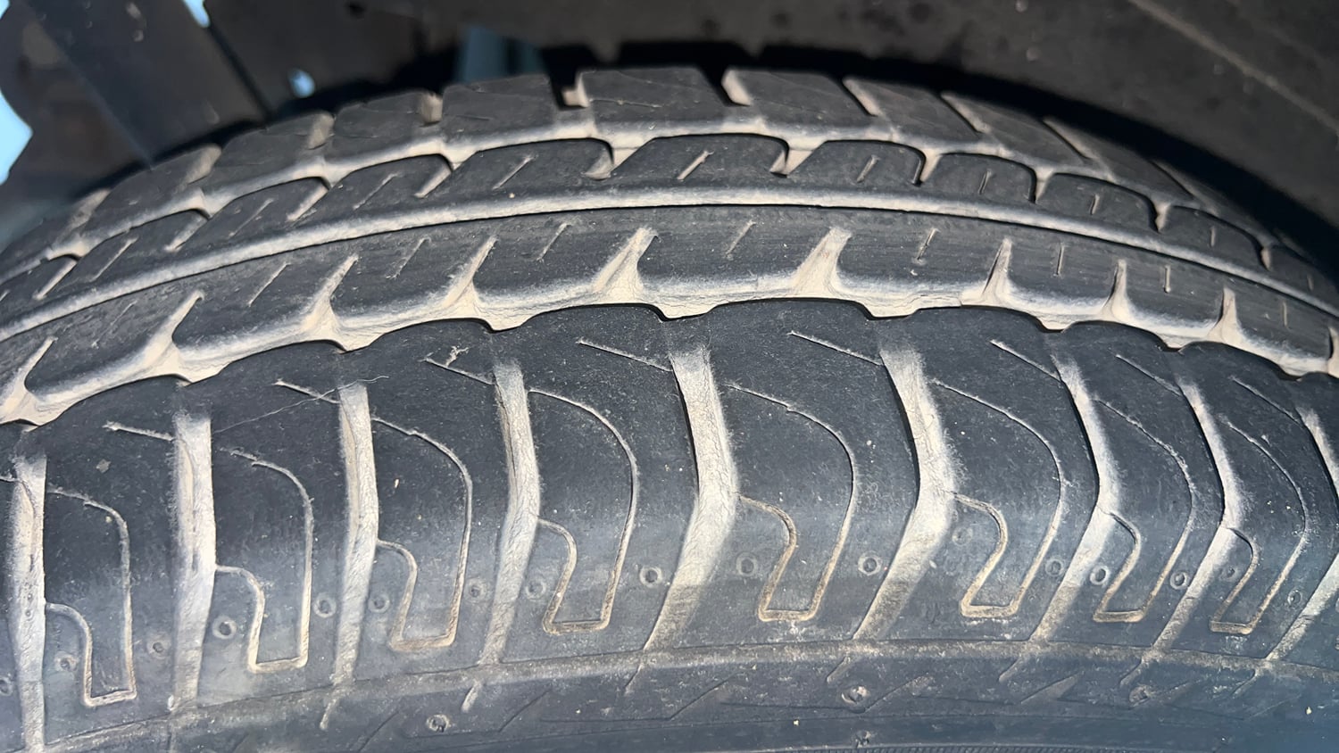 Used 2018 Maruti Suzuki Wagon R LXI CNG Cng Manual tyres RIGHT REAR TYRE TREAD VIEW