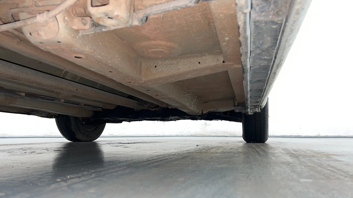 Used 2016 Maruti Suzuki Swift Dzire VDI Diesel Manual extra REAR RIGHT UNDERBODY VIEW