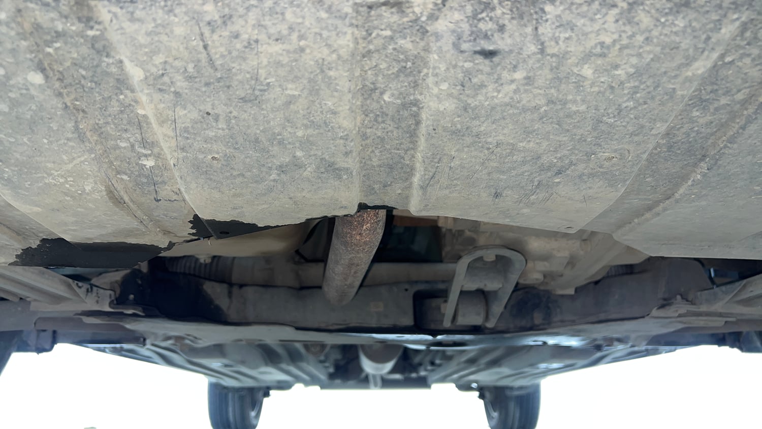 Used 2023 Maruti Suzuki Brezza ZXi AT Petrol Automatic extra FRONT LEFT UNDERBODY VIEW