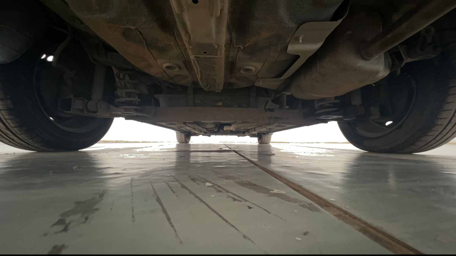Used 2020 Hyundai Xcent S Petrol Manual extra REAR UNDERBODY VIEW (TAKEN FROM REAR)