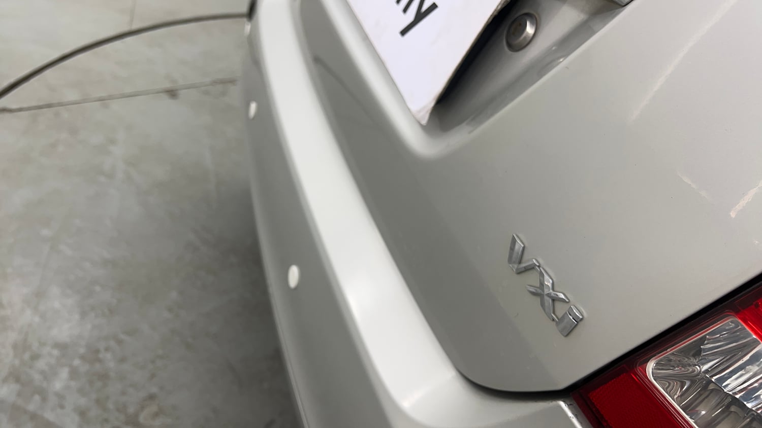 Used 2015 Maruti Suzuki Wagon R VXI Petrol Manual dents MINOR DENT