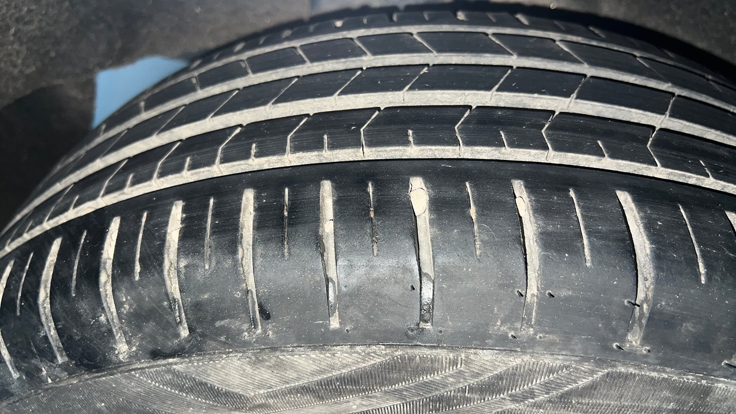 Used 2018 Maruti Suzuki Baleno Alpha 1.2 Petrol Manual tyres RIGHT REAR TYRE TREAD VIEW
