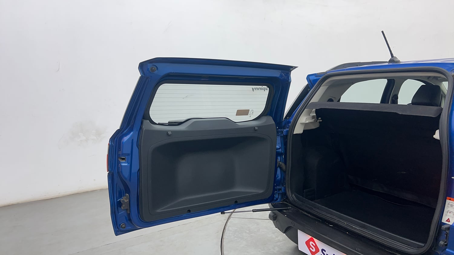 Used 2018 Ford EcoSport Trend + 1.5L Ti-VCT AT Petrol Automatic interior DICKY DOOR OPEN VIEW