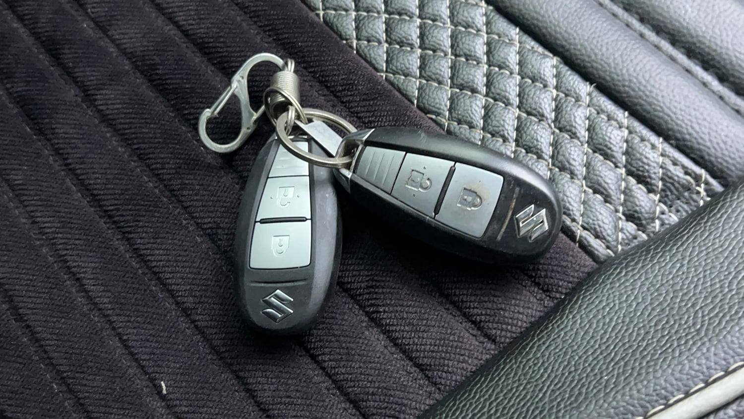 Used 2015 Maruti Suzuki Baleno Zeta 1.2 Petrol Manual extra CAR KEY VIEW