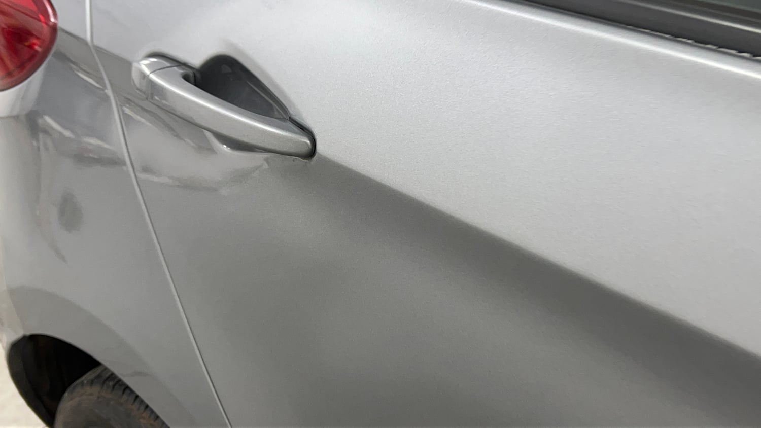 Used 2018 Tata Tiago Revotron XZ Petrol Manual dents MINOR SCRATCH