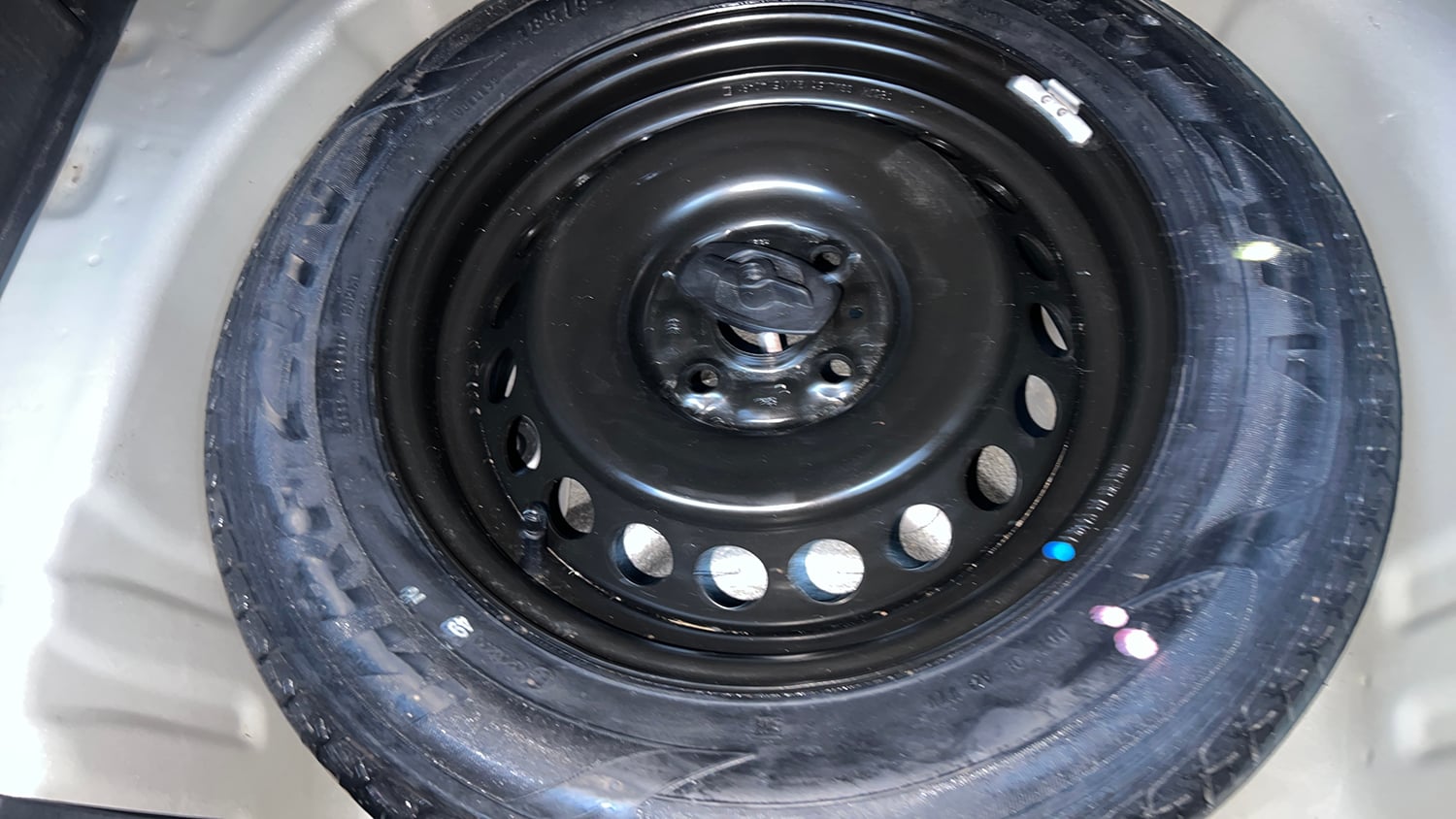 Used 2018 Maruti Suzuki Baleno Delta 1.2 Petrol Manual tyres SPARE TYRE VIEW