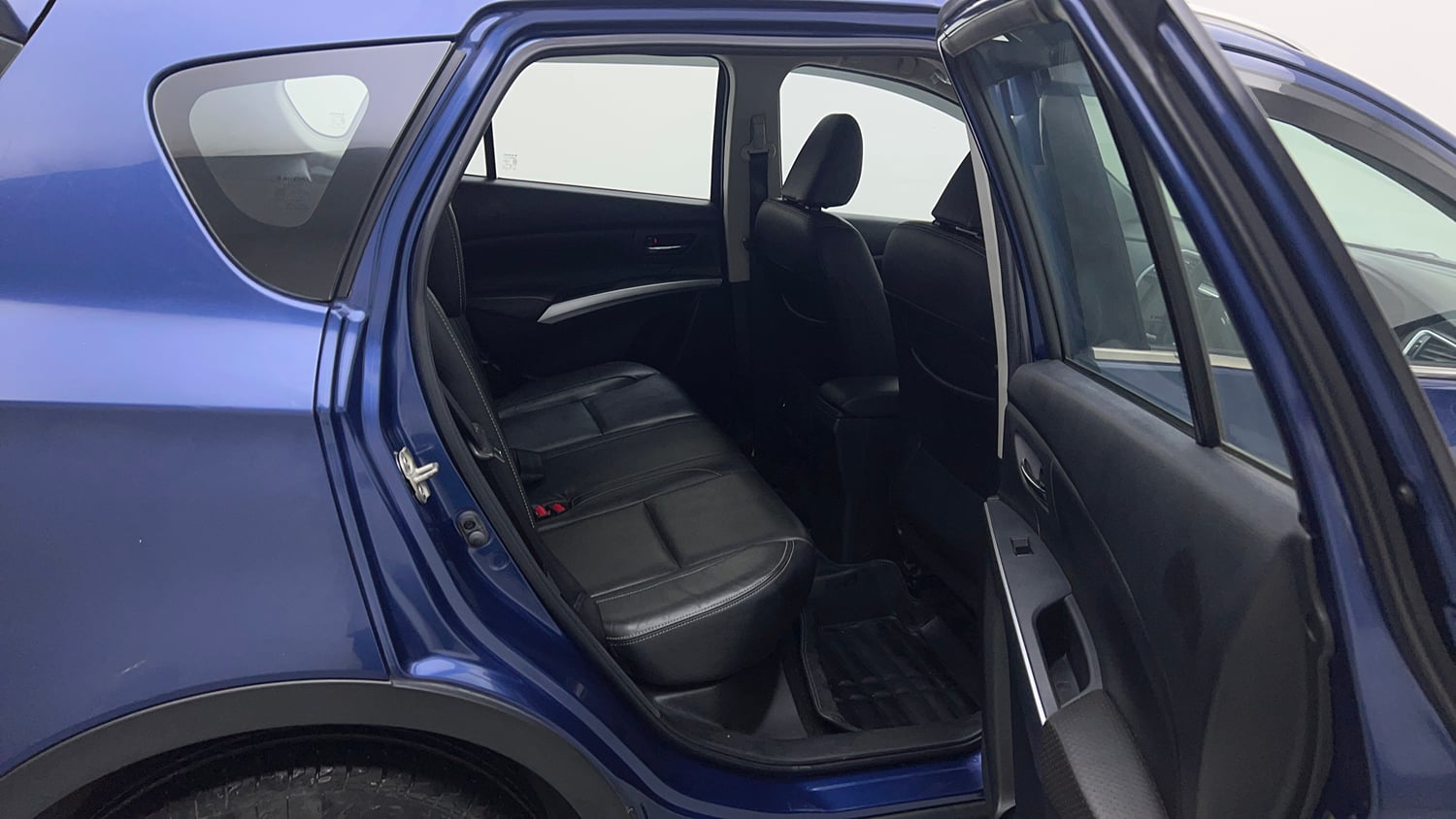 Used 2021 Maruti Suzuki S-Cross Alpha AT Petrol Automatic interior RIGHT SIDE REAR DOOR CABIN VIEW