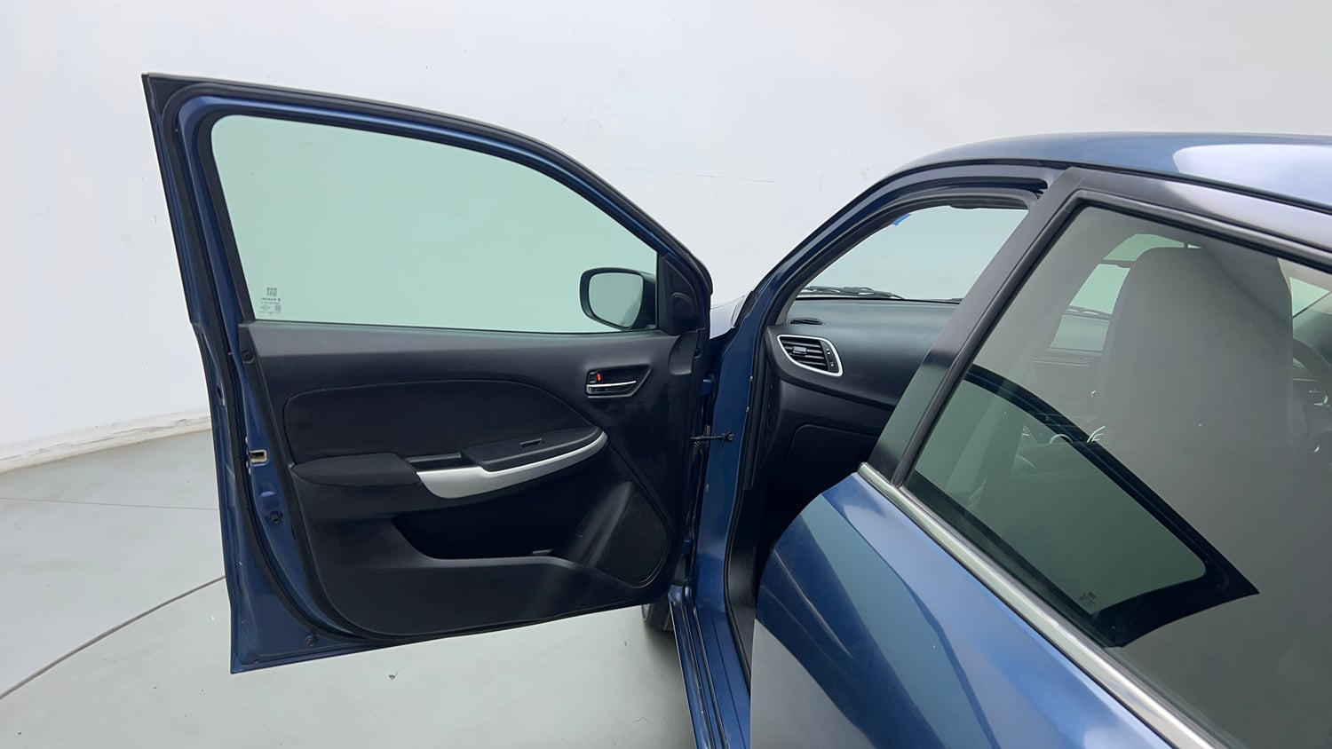 Used 2015 Maruti Suzuki Baleno Zeta 1.2 Petrol Manual interior LEFT FRONT DOOR OPEN VIEW