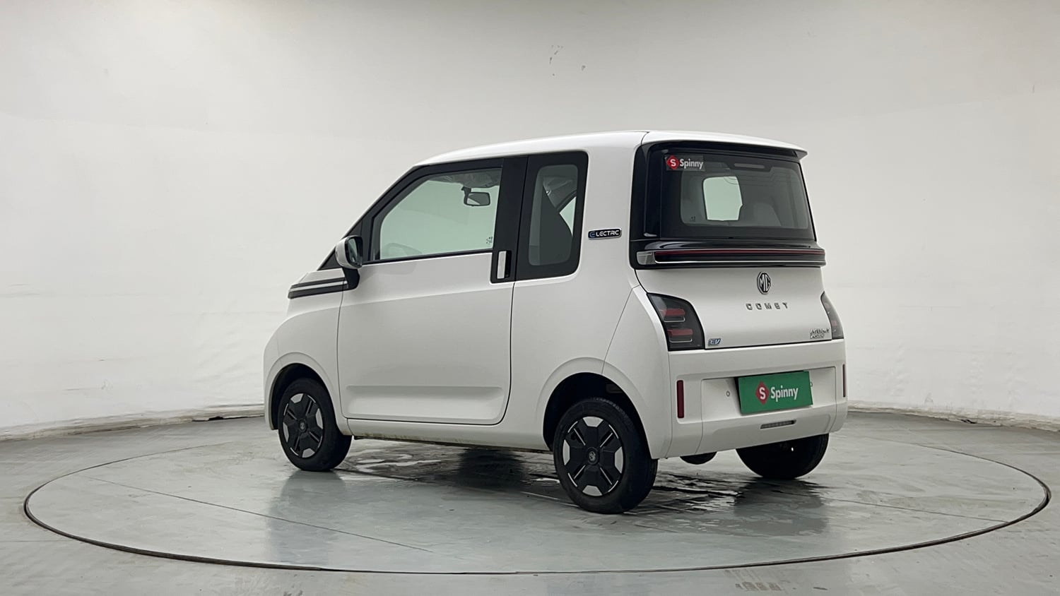 Used 2024 MG Motors Comet EV Excite Electric Automatic exterior LEFT REAR CORNER VIEW