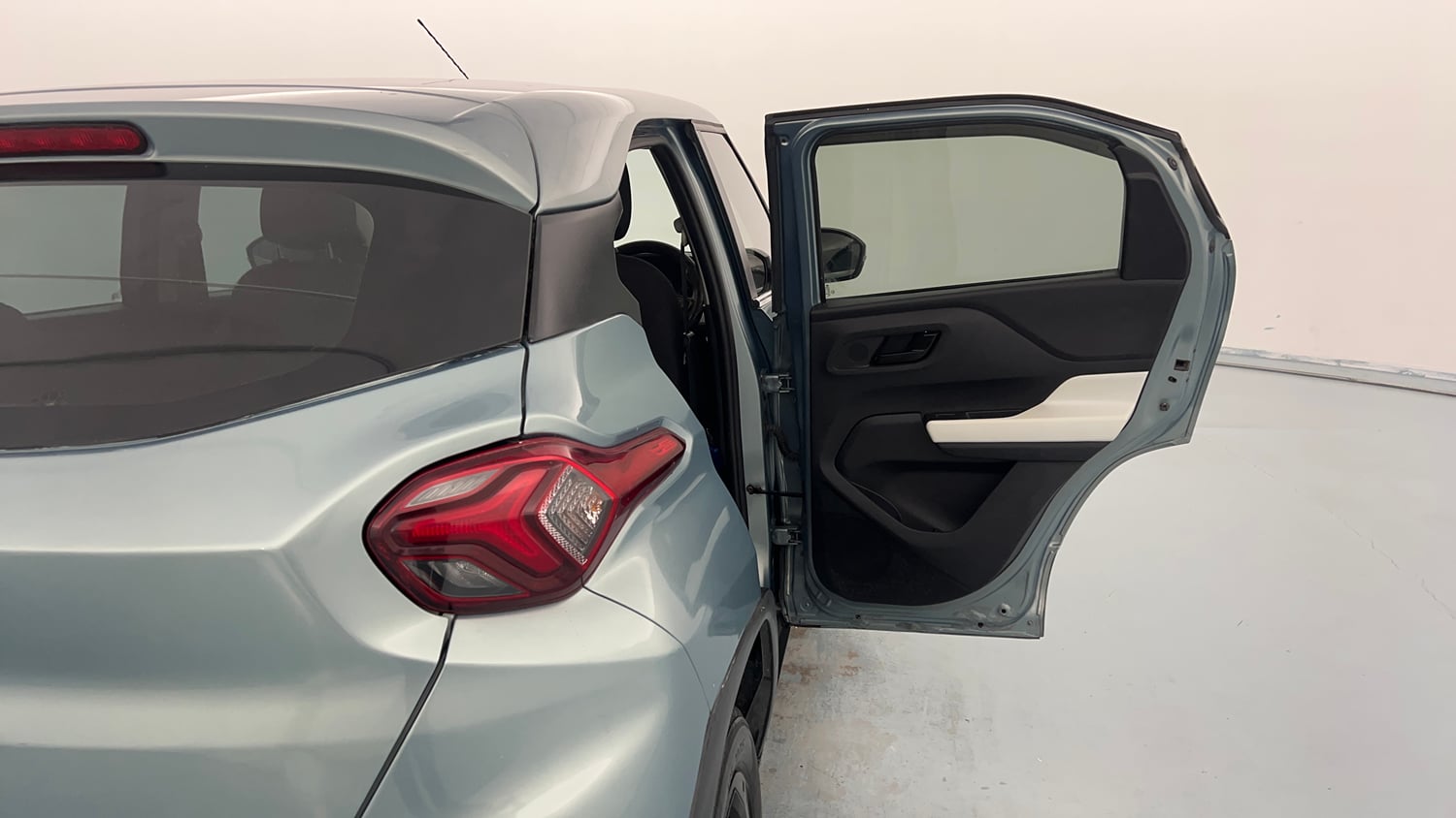 Used 2022 Tata Punch Accomplished MT Petrol Manual interior RIGHT REAR DOOR OPEN VIEW