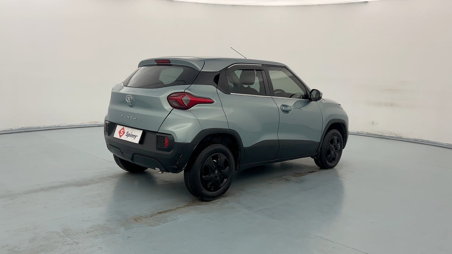 Used 2022 Tata Punch Accomplished MT Petrol Manual exterior RIGHT REAR CORNER VIEW