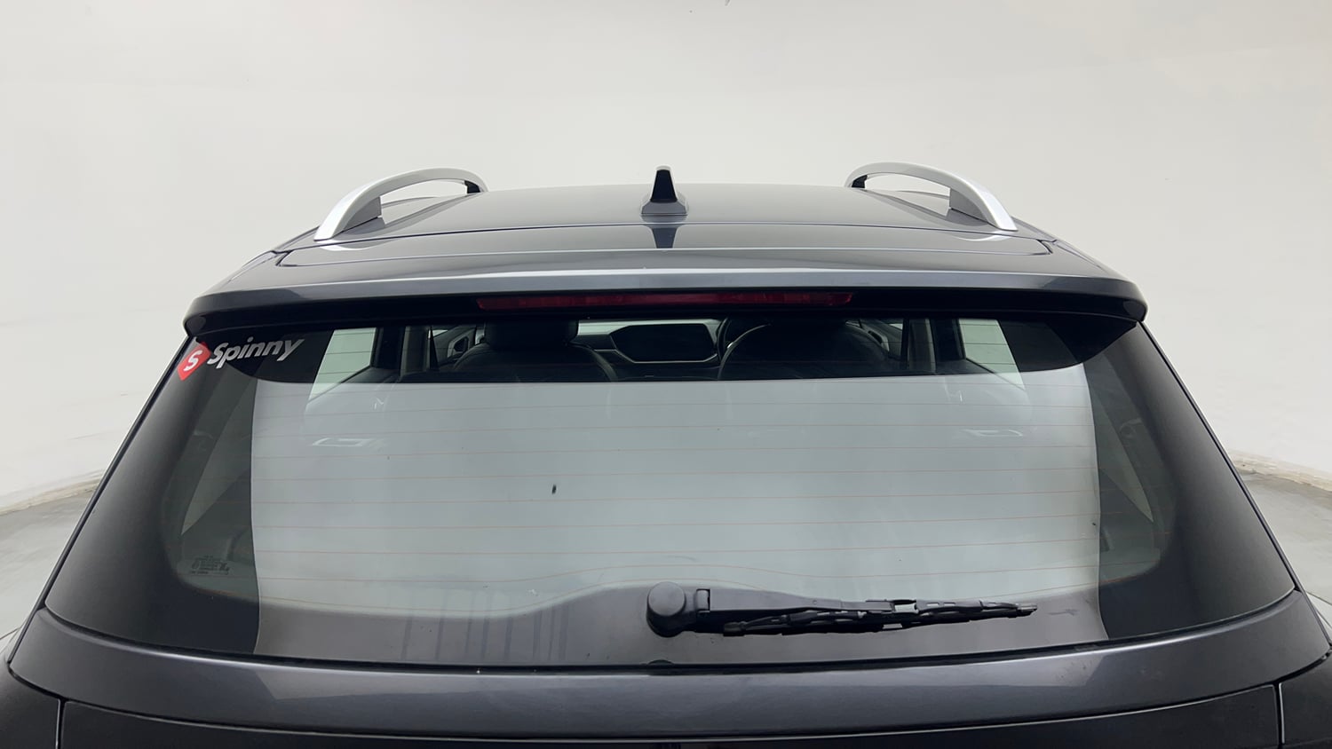 Used 2022 Volkswagen Taigun Highline 1.0 TSI AT Petrol Automatic exterior BACK WINDSHIELD VIEW