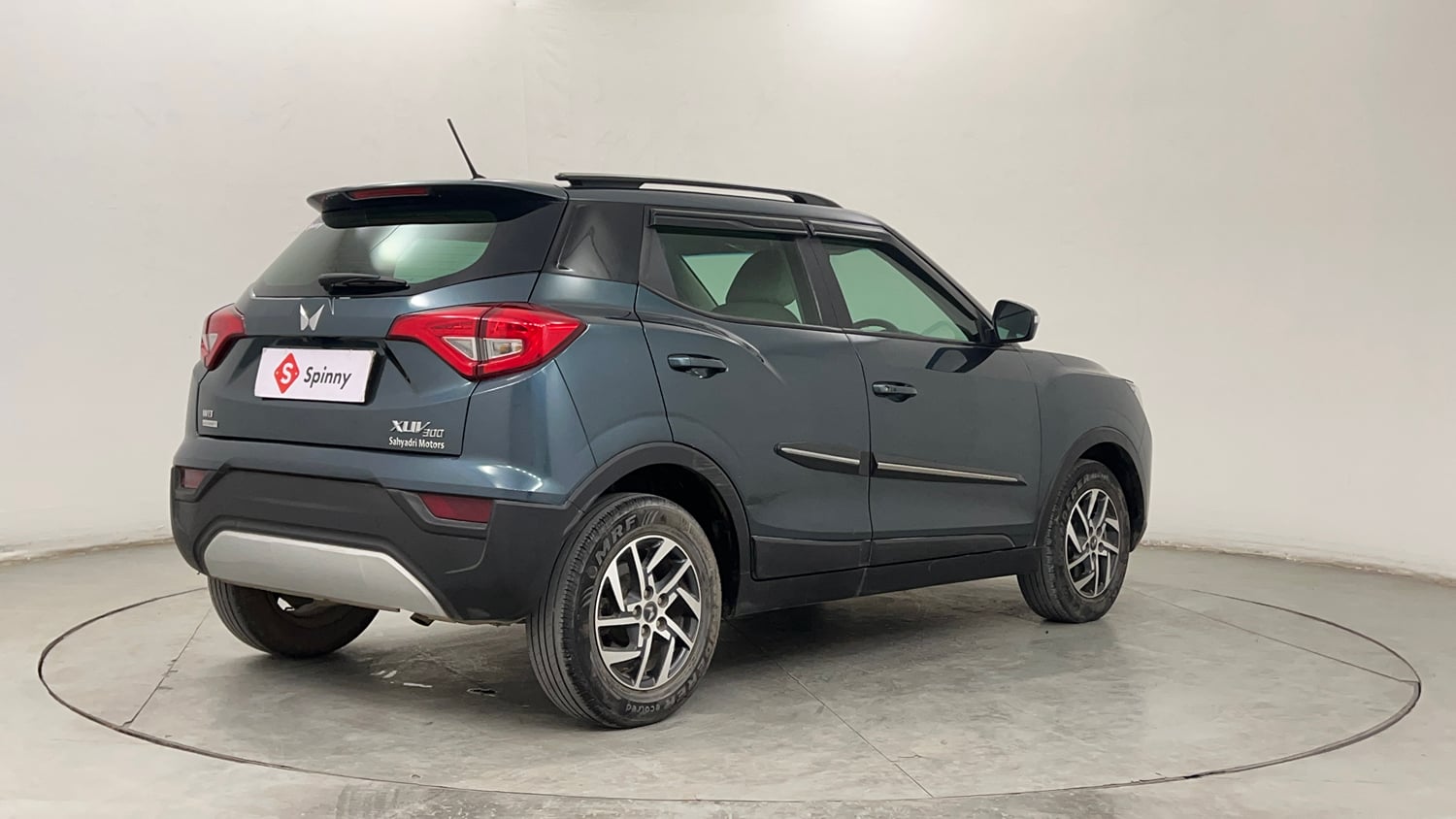 Used 2023 Mahindra XUV 300 W8 (O) 1.2 Petrol AMT Petrol Automatic exterior RIGHT REAR CORNER VIEW