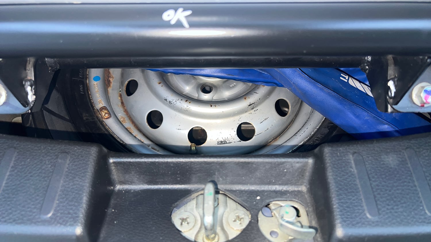 Used 2018 Maruti Suzuki Wagon R LXI CNG Cng Manual tyres SPARE TYRE VIEW