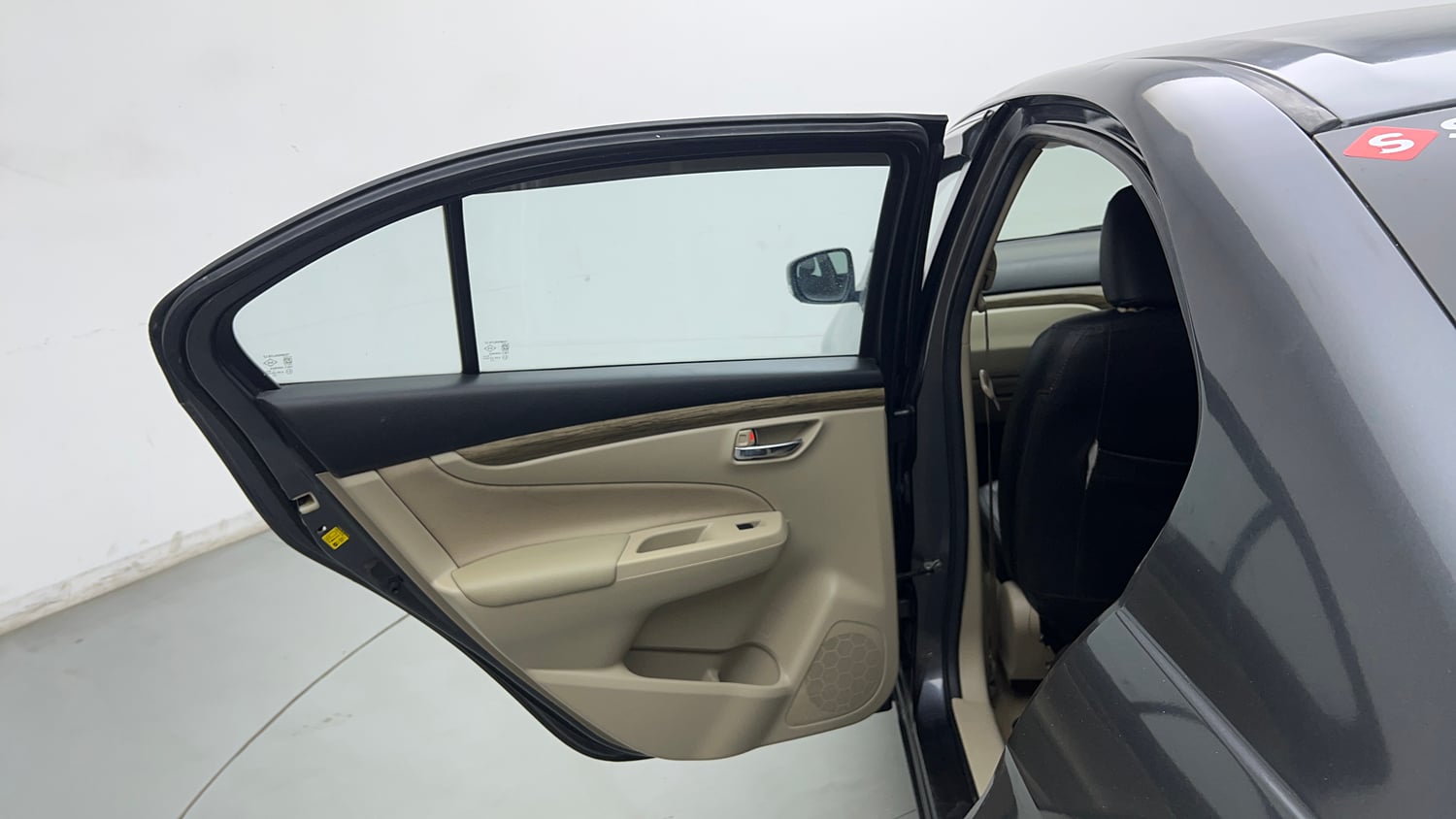 Used 2022 Maruti Suzuki Ciaz Delta 1.5 Petrol Manual interior LEFT REAR DOOR OPEN VIEW