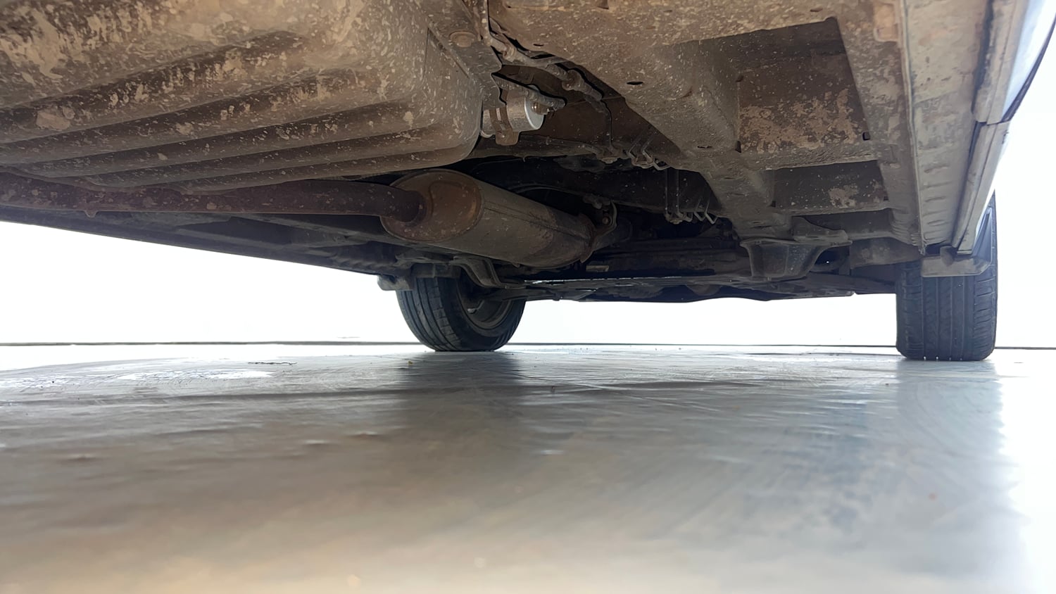 Used 2020 MG Motors Hector Sharp 1.5 DCT Petrol Petrol Automatic extra REAR RIGHT UNDERBODY VIEW
