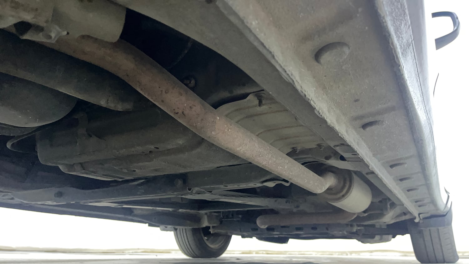 Used 2017 Honda City ZX CVT Petrol Petrol Automatic extra REAR RIGHT UNDERBODY VIEW