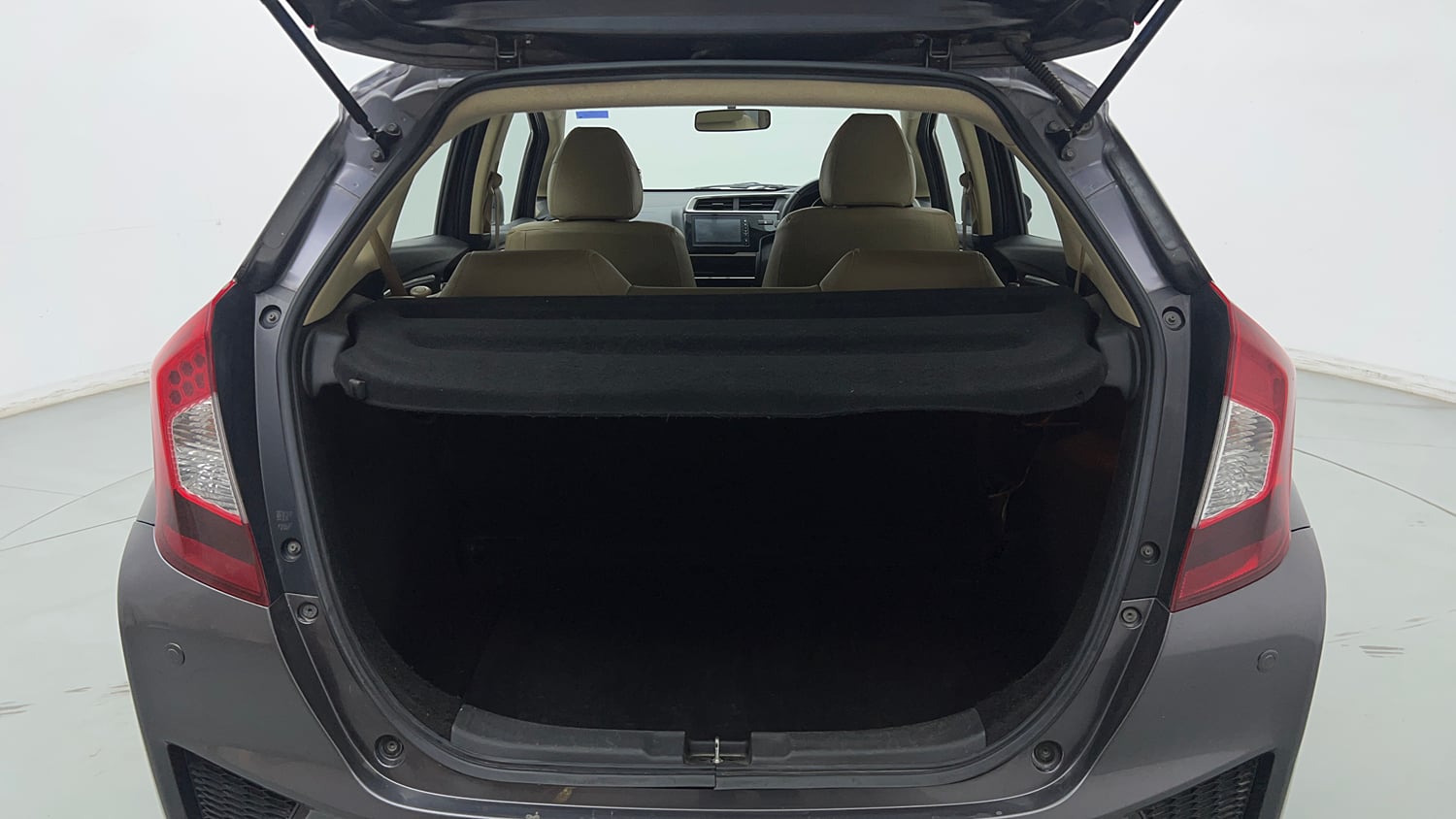 Used 2019 Honda Jazz VX Petrol Petrol Manual interior DICKY INSIDE VIEW