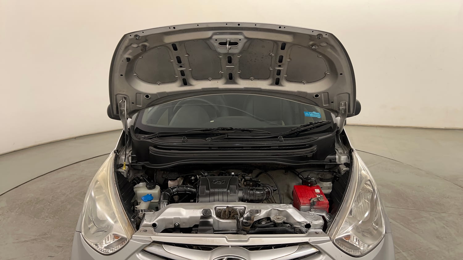 Used 2018 Hyundai Eon Era + Petrol Manual engine ENGINE & BONNET OPEN FRONT VIEW