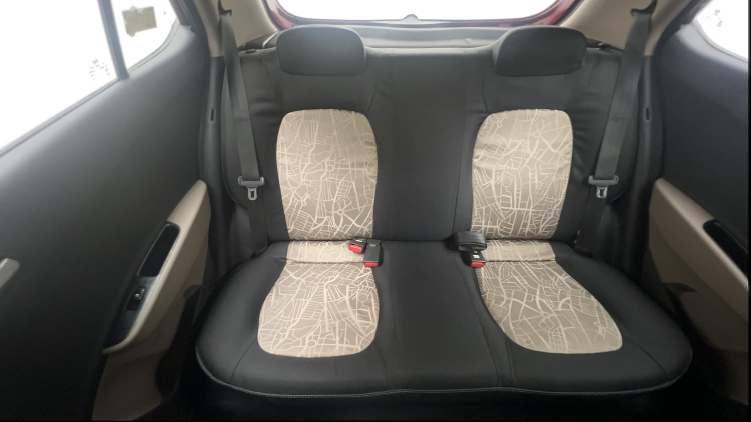 Used 2015 Hyundai Grand i10 Sportz 1.2 Kappa VTVT Petrol Manual interior REAR SEAT CONDITION VIEW