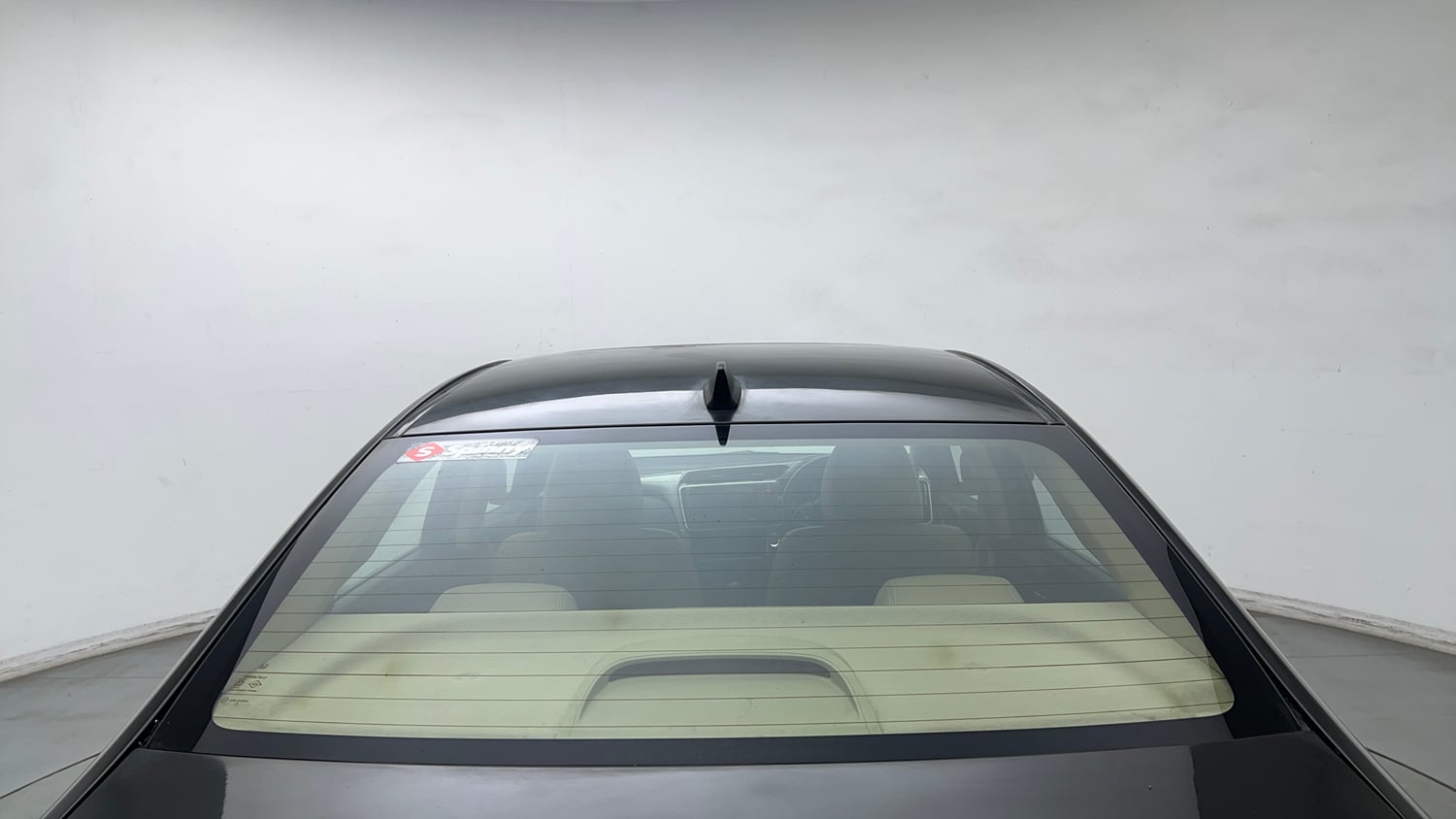 Used 2015 Honda City VX Petrol Manual exterior BACK WINDSHIELD VIEW