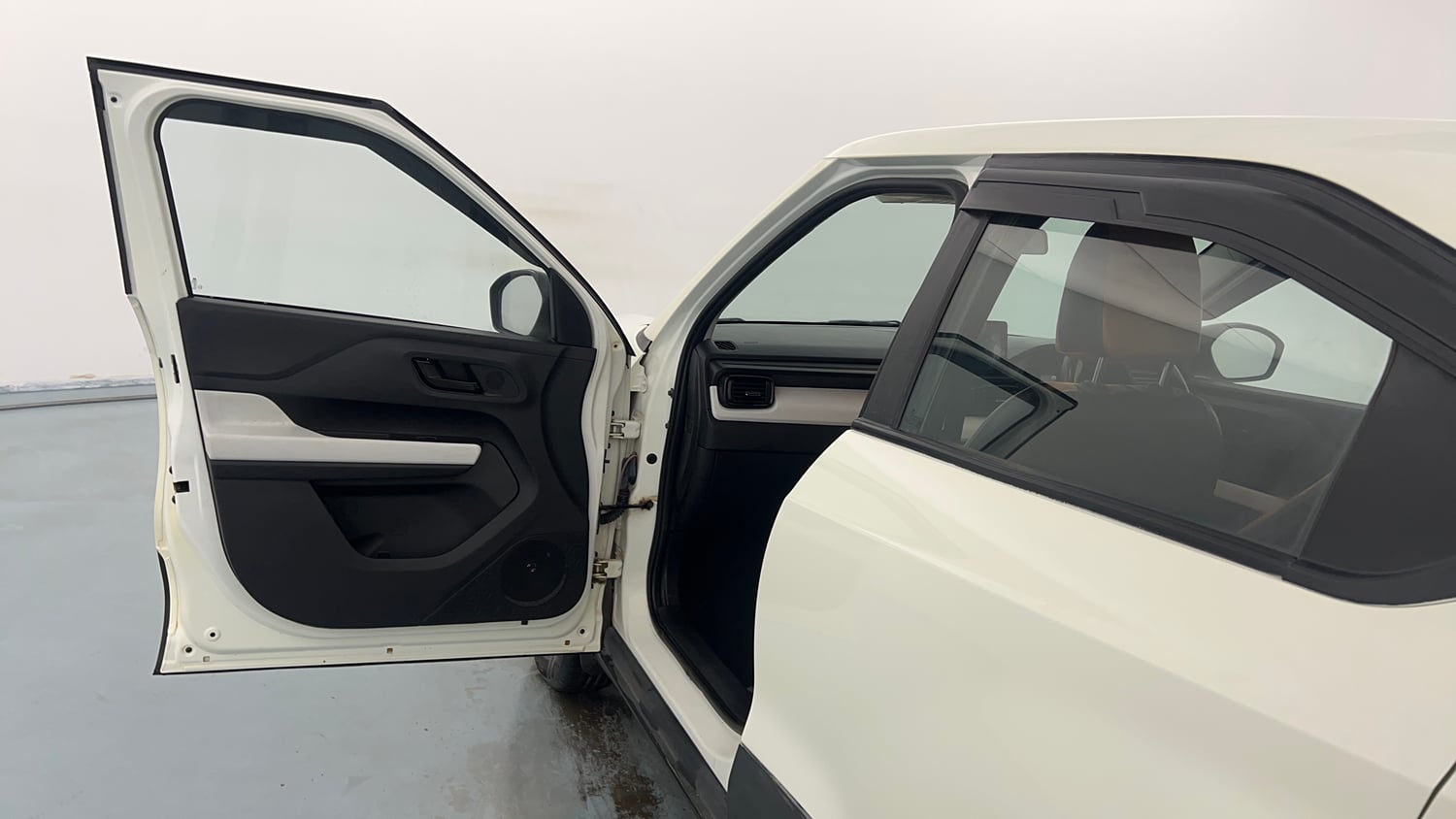 Used 2023 Tata Punch Pure MT Petrol Manual interior LEFT FRONT DOOR OPEN VIEW