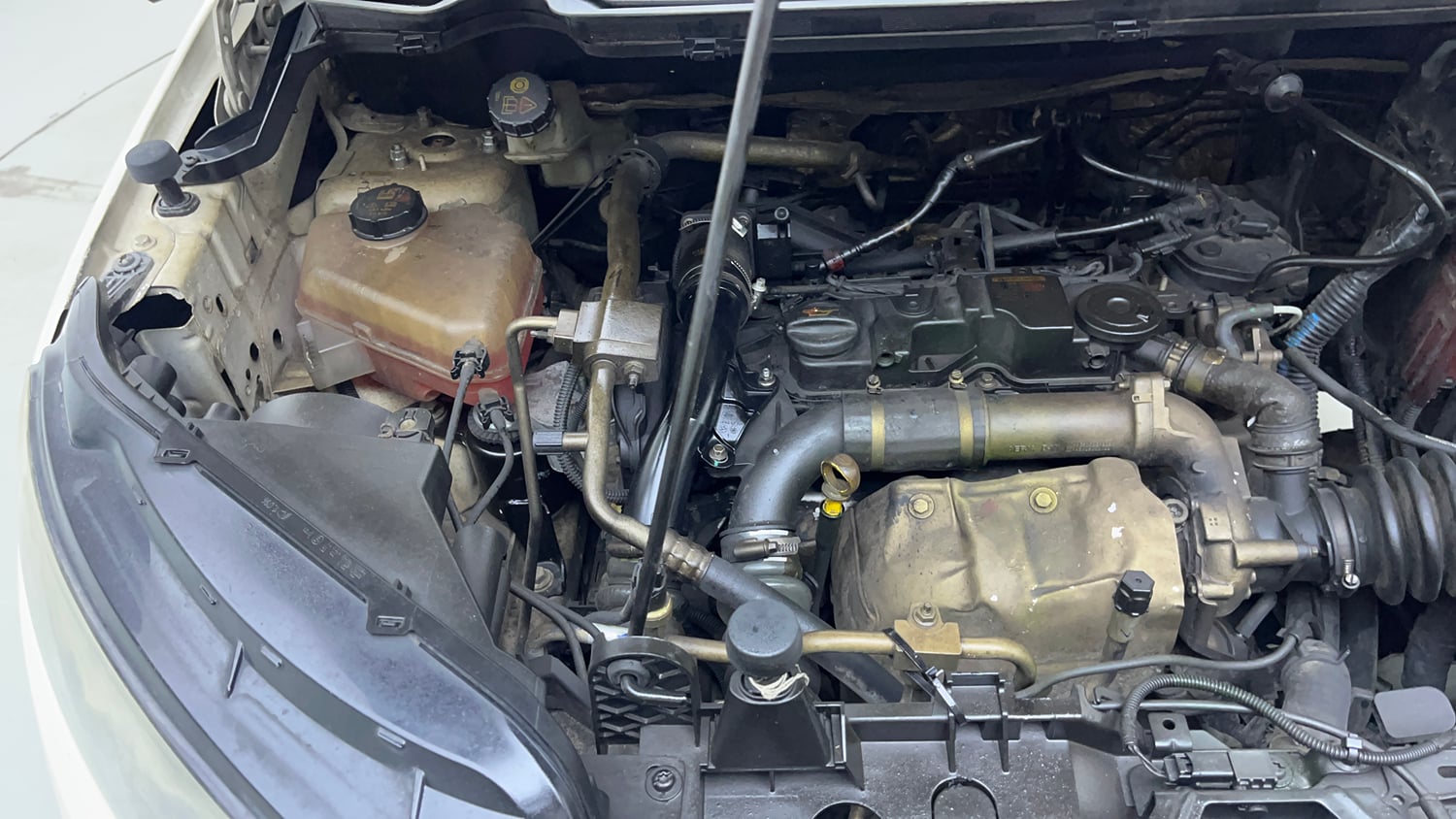 Used 2017 Ford EcoSport Titanium 1.5L TDCi Diesel Manual engine ENGINE RIGHT SIDE VIEW