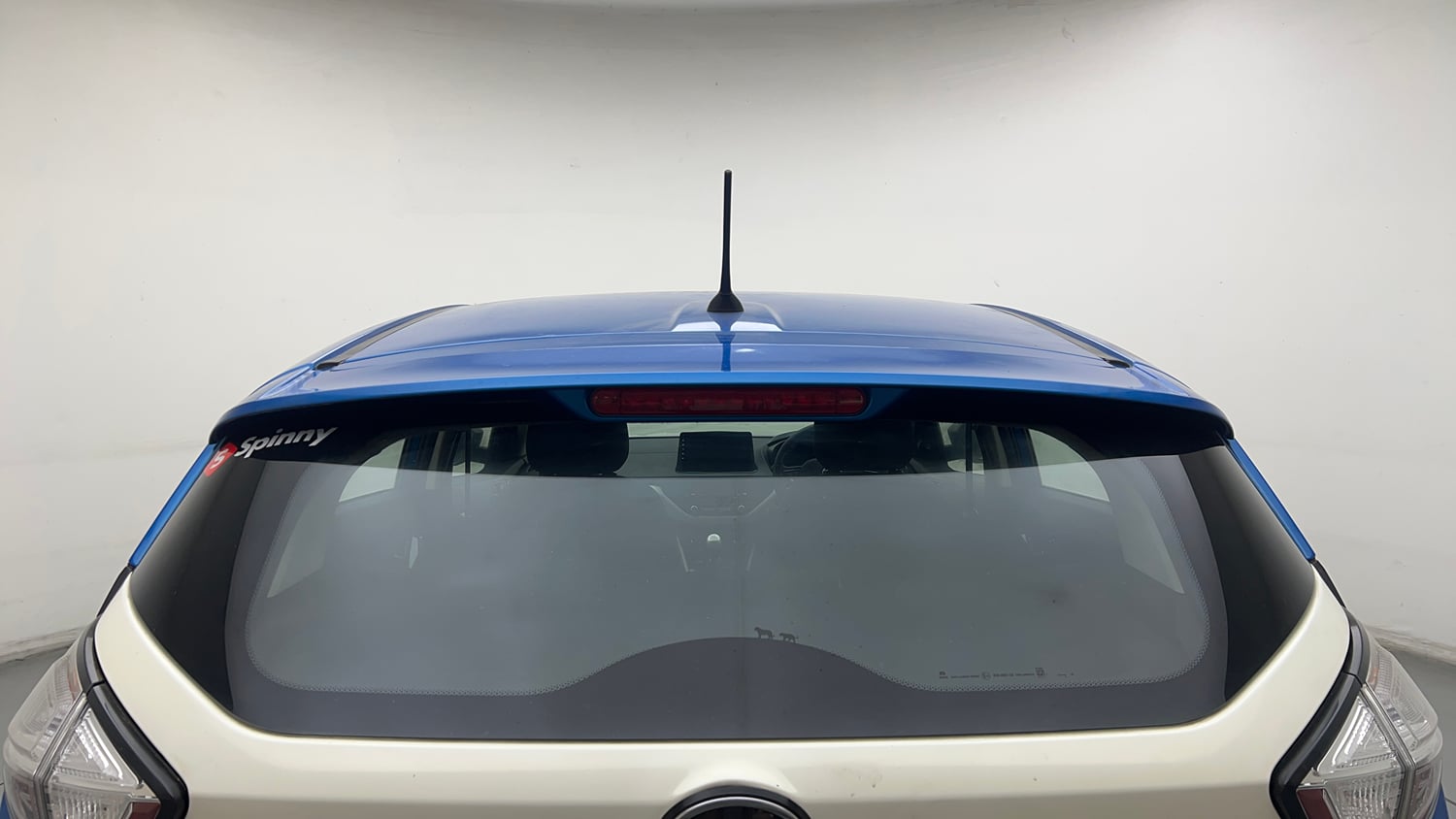 Used 2018 Tata Nexon XM Petrol Manual exterior BACK WINDSHIELD VIEW