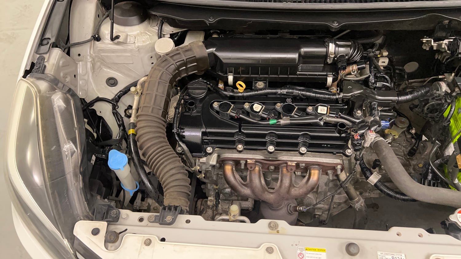 Used 2016 Maruti Suzuki Baleno Alpha 1.2 Petrol Manual engine ENGINE RIGHT SIDE VIEW