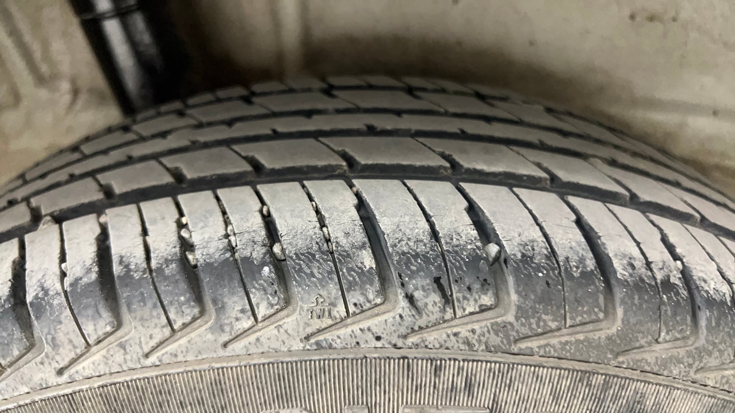 Used 2021 Maruti Suzuki Wagon R LXi 1.0 CNG Cng Manual tyres RIGHT REAR TYRE TREAD VIEW