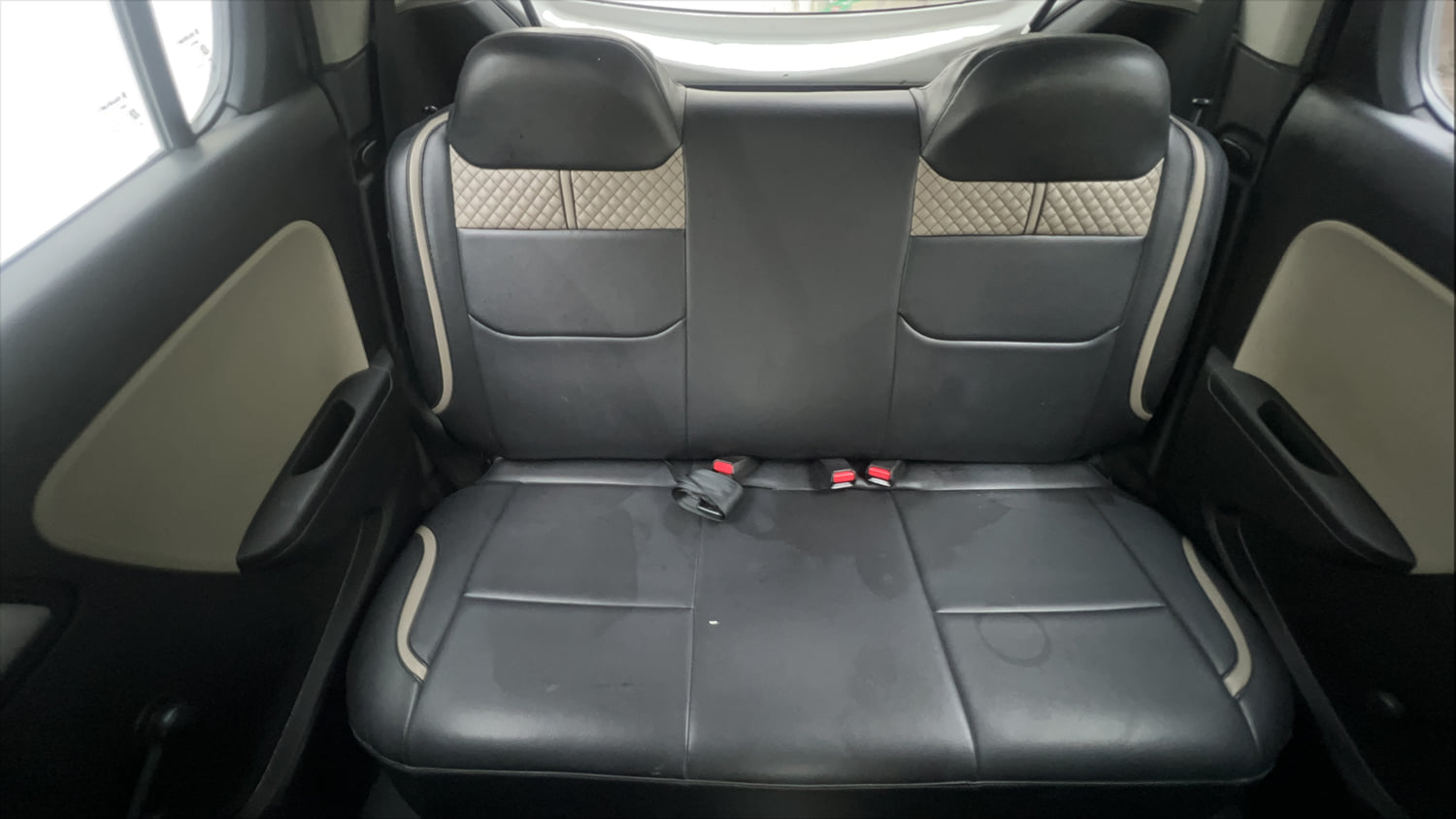 Used 2021 Maruti Suzuki Alto 800 LXi Petrol Manual interior REAR SEAT CONDITION VIEW