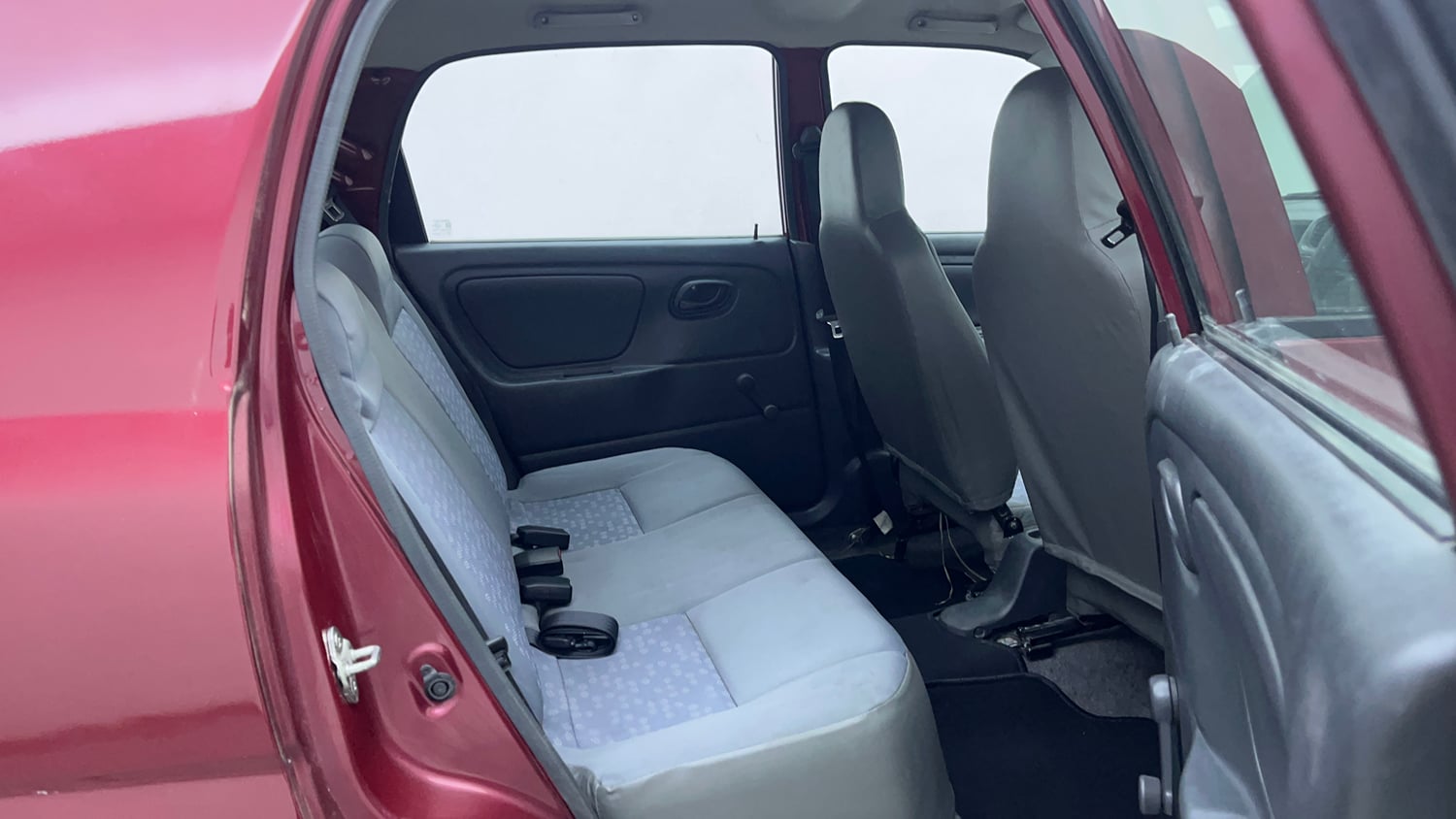 Used 2012 Maruti Suzuki Alto LXi BS-IV Petrol Manual interior RIGHT SIDE REAR DOOR CABIN VIEW