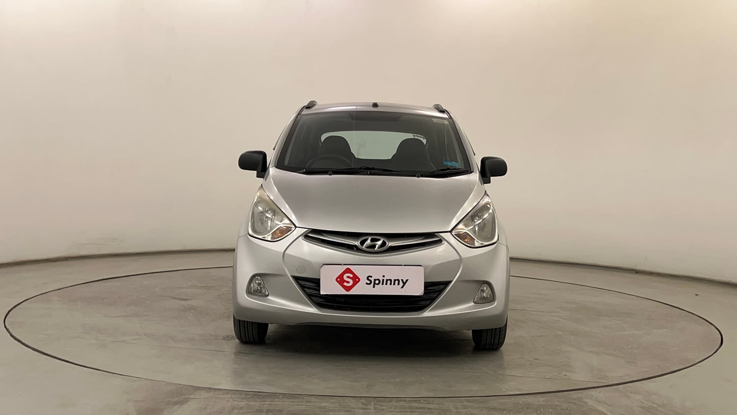 Used 2018 Hyundai Eon Era + Petrol Manual exterior FRONT VIEW