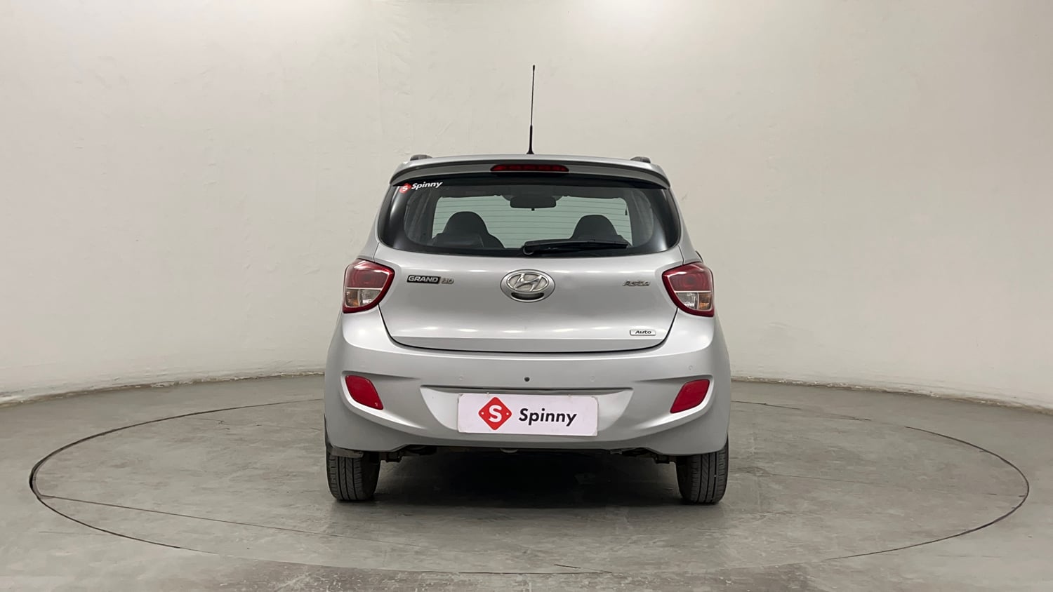 Used 2016 Hyundai Grand i10 Asta AT 1.2 Kappa VTVT Petrol Automatic exterior BACK VIEW