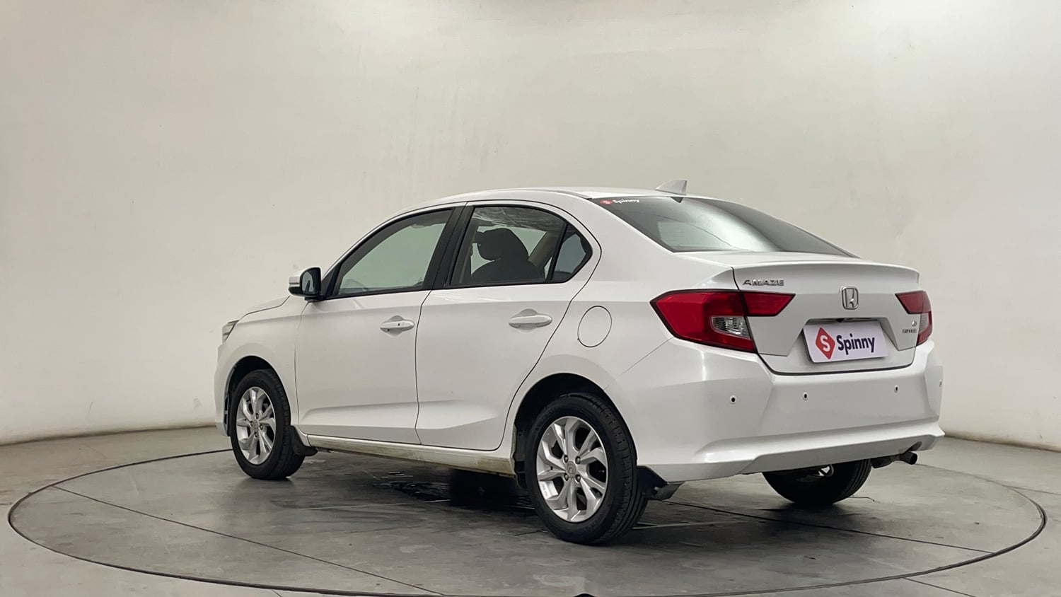 Used 2020 Honda Amaze 1.5 VX MT Diesel Diesel Manual exterior LEFT REAR CORNER VIEW
