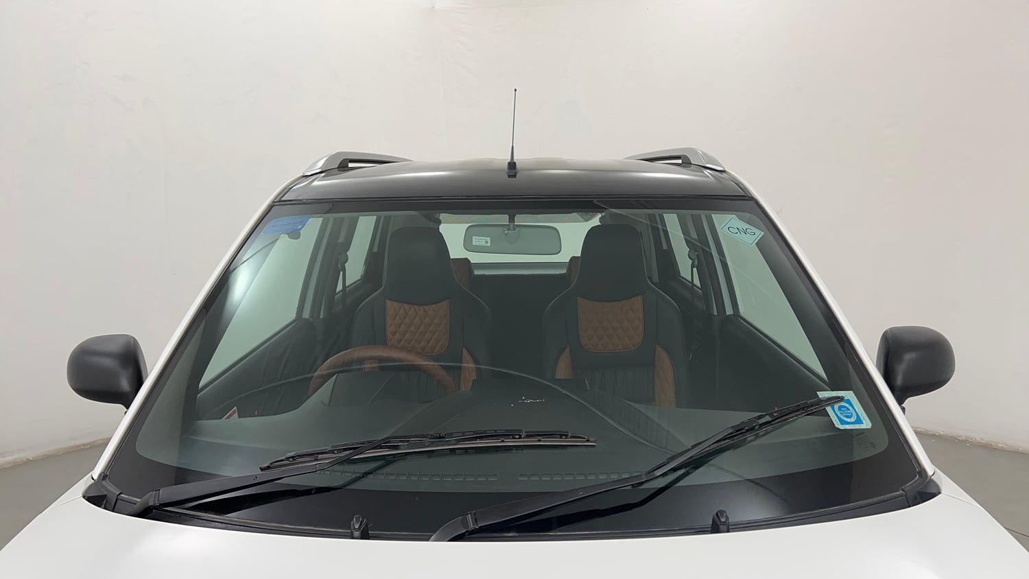 Used 2021 Maruti Suzuki Wagon R LXi 1.0 CNG Cng Manual exterior FRONT WINDSHIELD VIEW