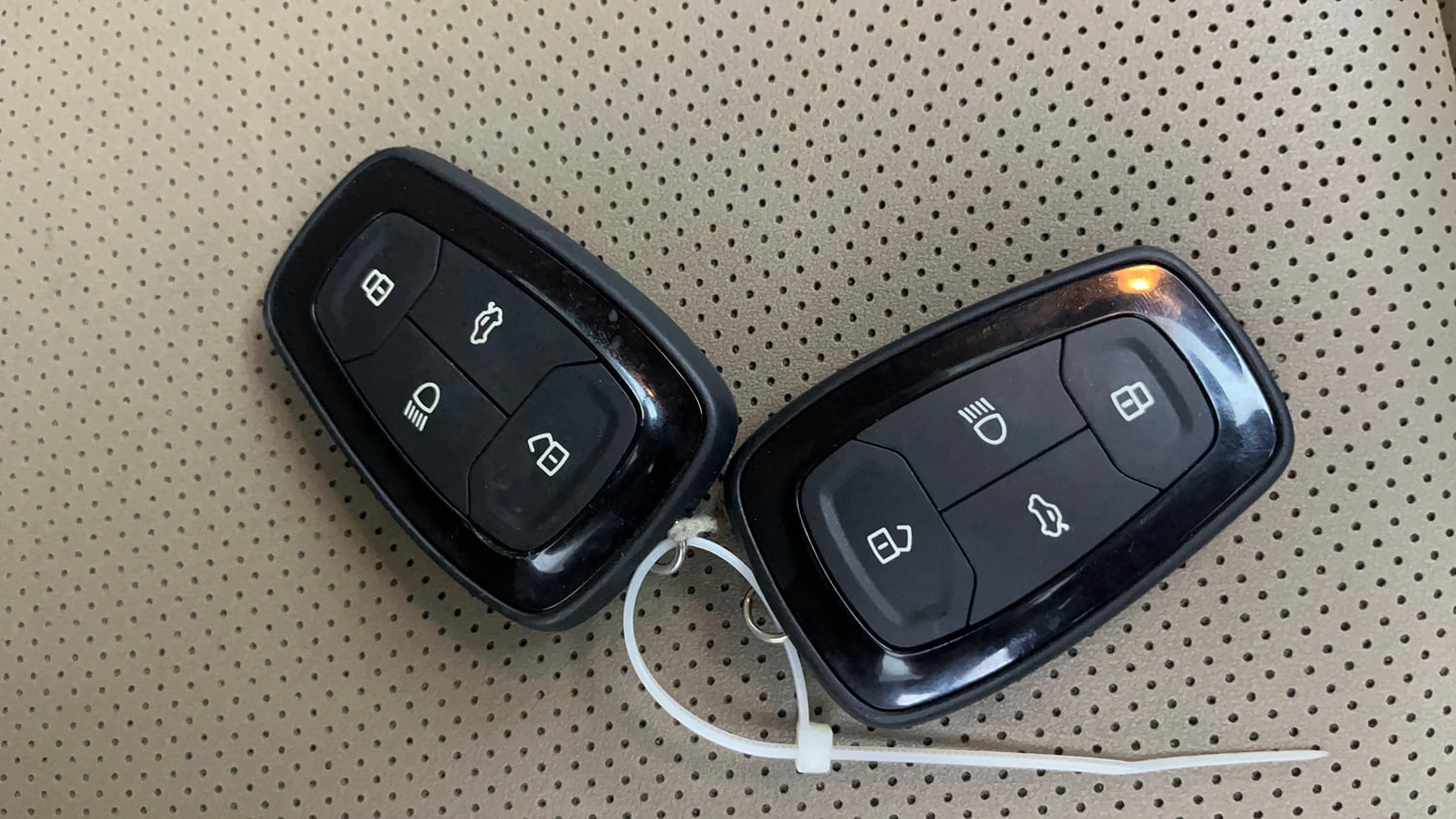 Used 2022 Tata Punch Kaziranga Creative MT Petrol Manual extra CAR KEY VIEW