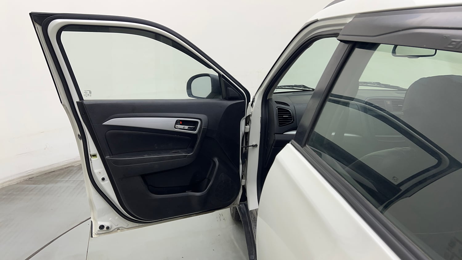 Used 2021 maruti-suzuki Vitara Brezza ZXi Plus Petrol Manual interior LEFT FRONT DOOR OPEN VIEW