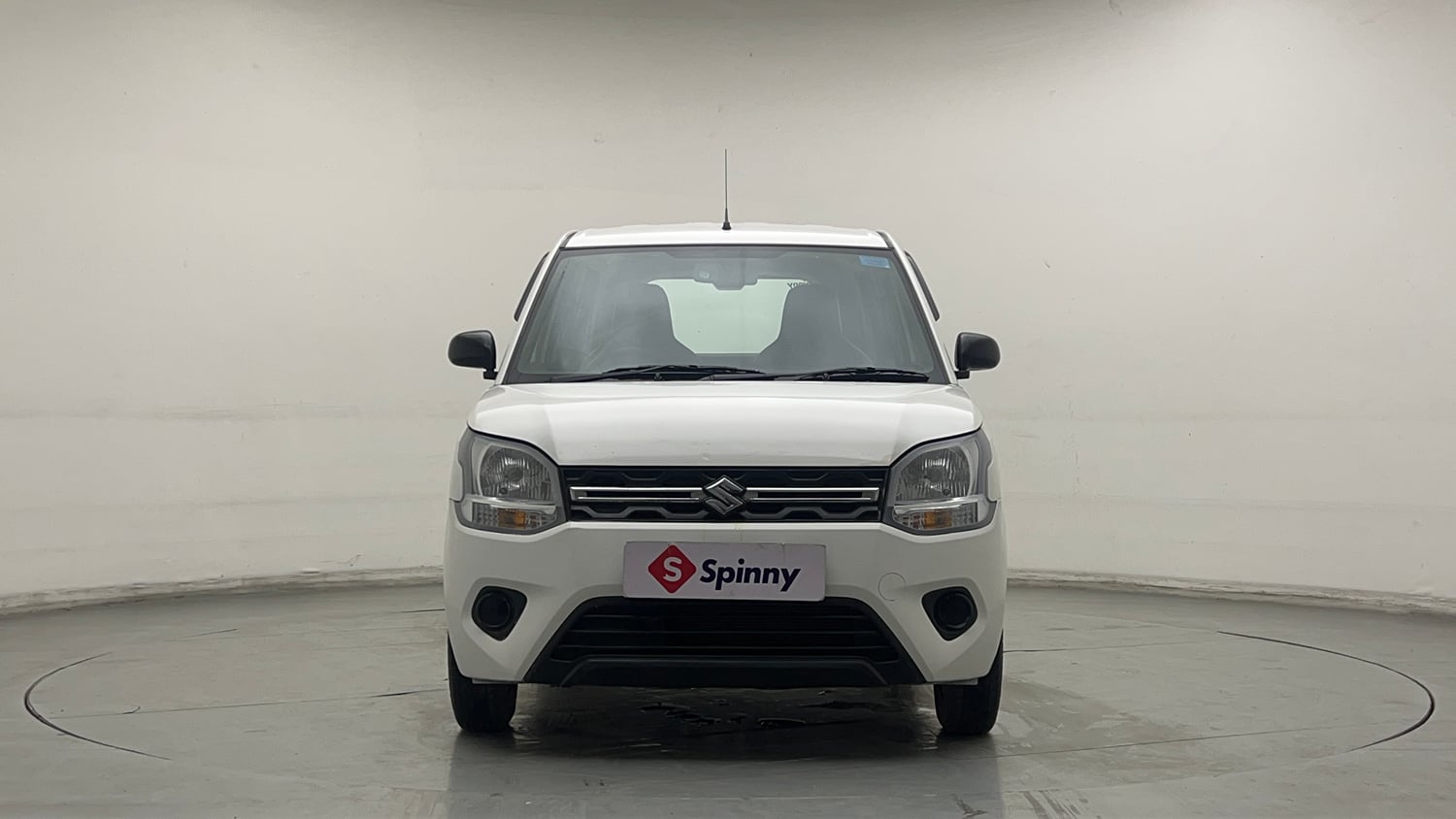 Used 2019 Maruti Suzuki Wagon R 1.0 LXi 1.0 Petrol Manual exterior FRONT VIEW