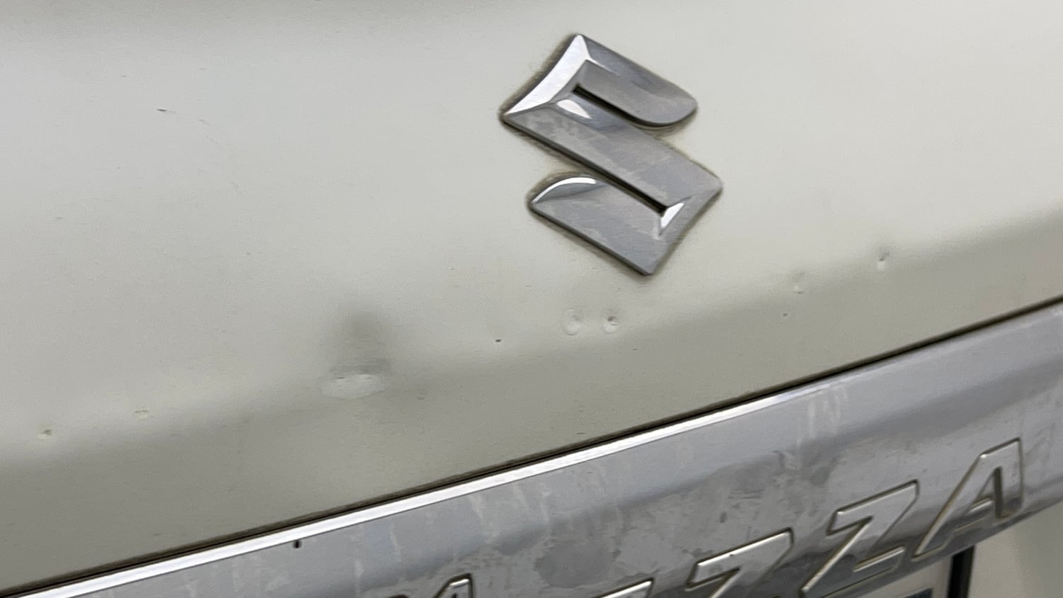 Used 2021 maruti-suzuki Vitara Brezza ZXi Plus Petrol Manual dents MINOR DENT
