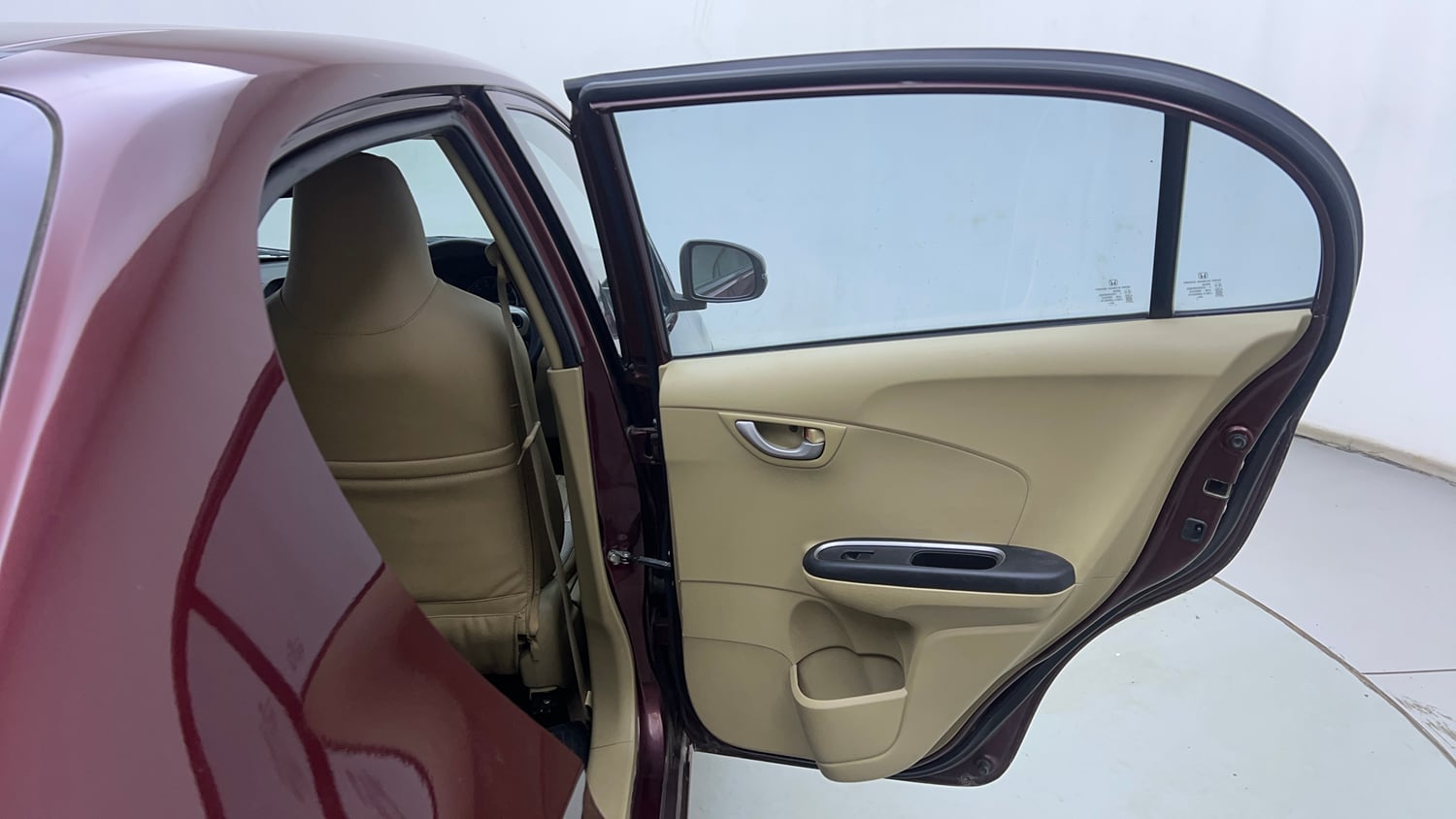 Used 2018 Honda Amaze 1.5 SX i-DTEC Diesel Manual interior RIGHT REAR DOOR OPEN VIEW