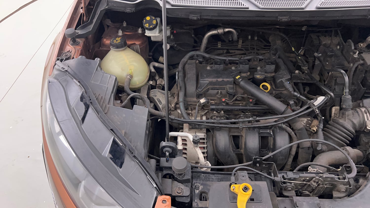 Used 2021 Ford EcoSport S MT 1.5 Ti-VCT Petrol Manual engine ENGINE RIGHT SIDE VIEW